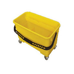 GLASS CLEANING BUCKET